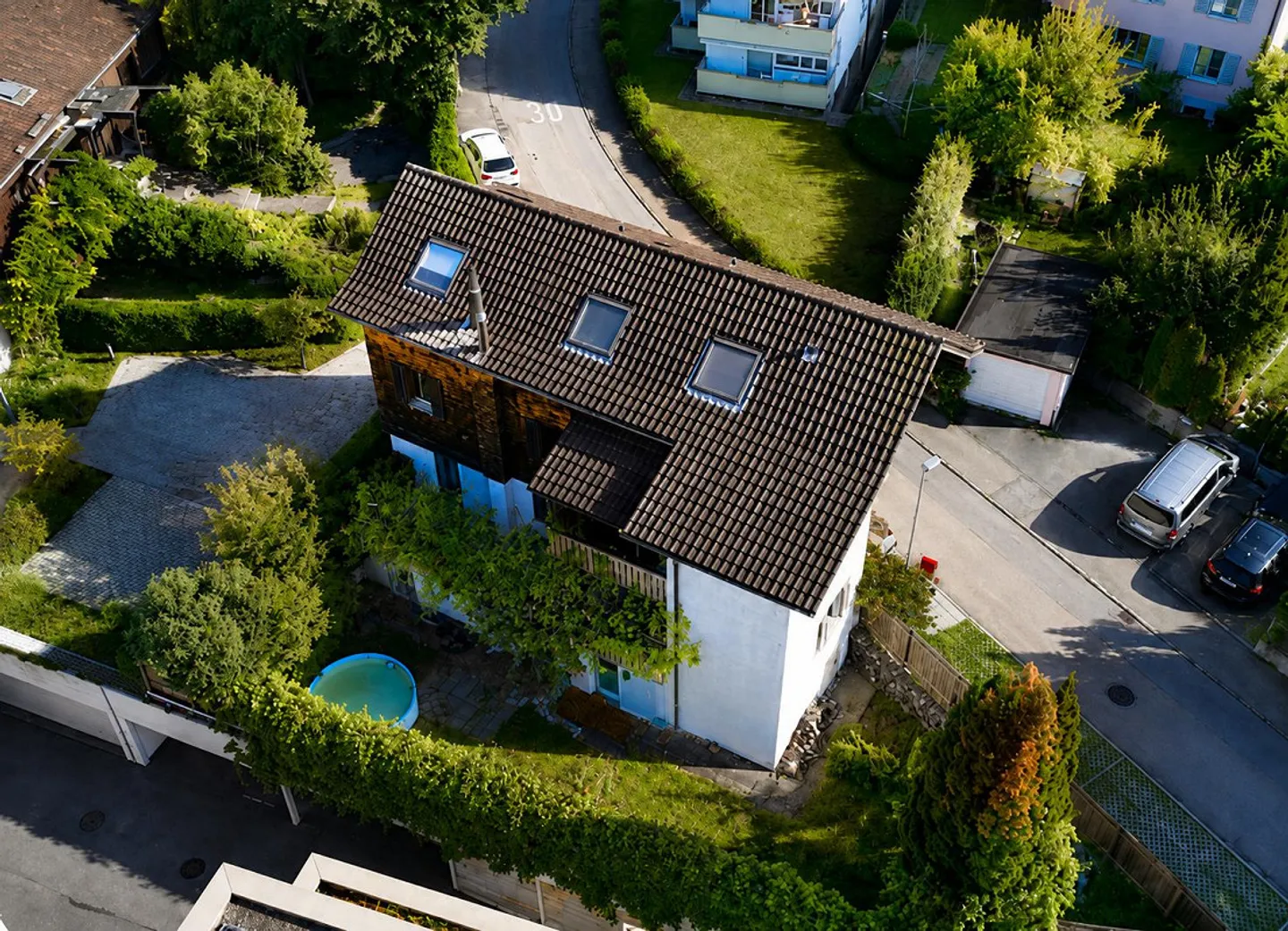 Geräumiges Einfamilienhaus in Luzern - Foto 3 von 21