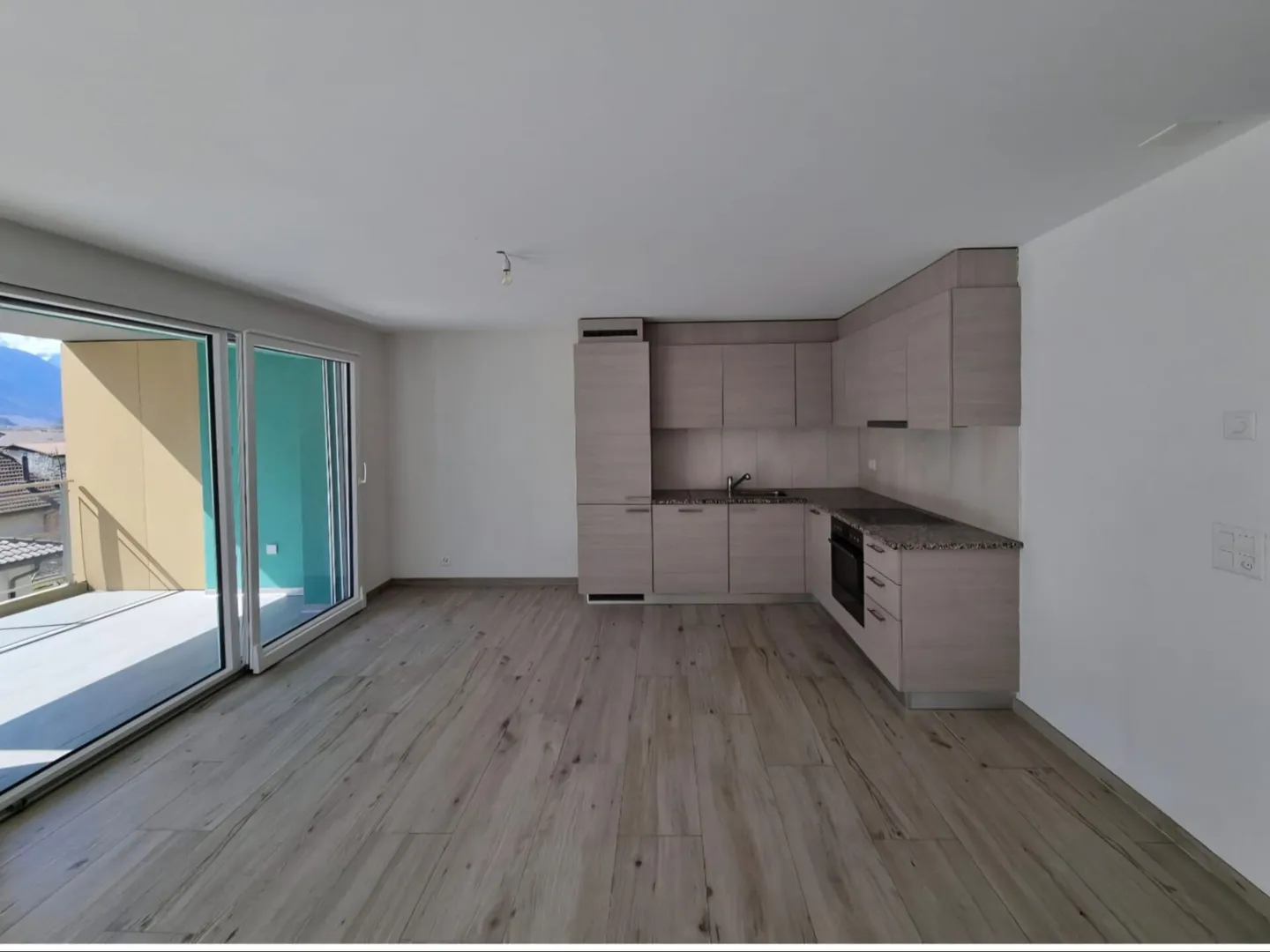 3.5-room apartment already rented in Saxon - Photo 8 of 11