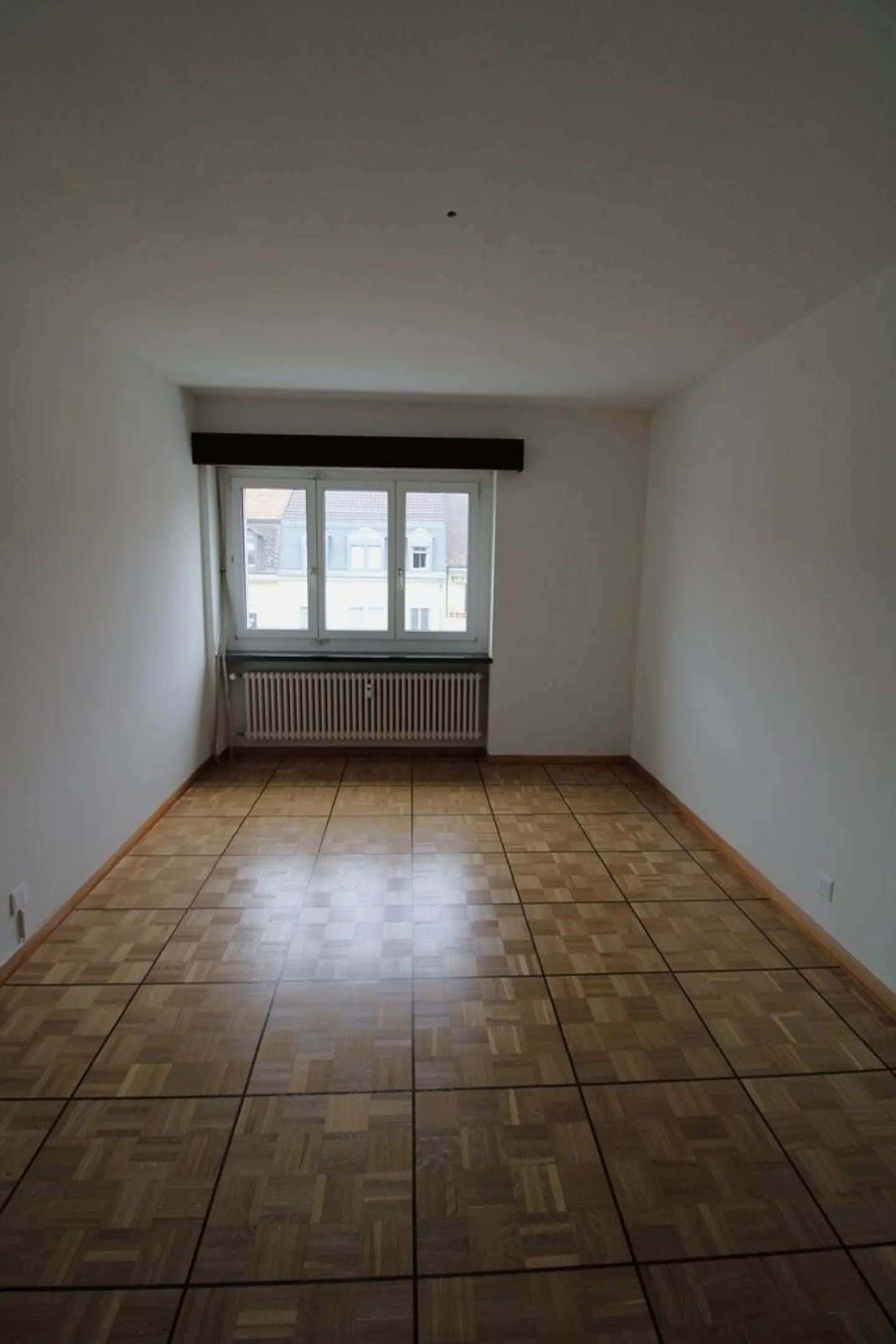 Beautiful 2-room apartment with balcony in a central location - Photo 6 of 9