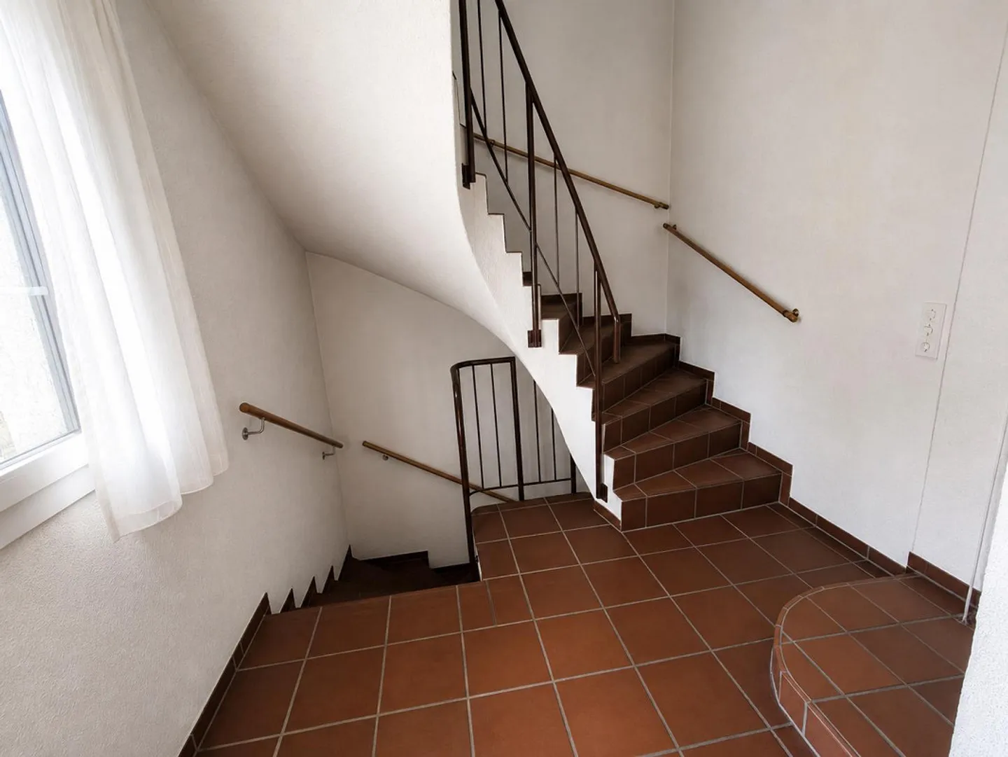 Geräumiges Einfamilienhaus in Luzern - Foto 12 von 21