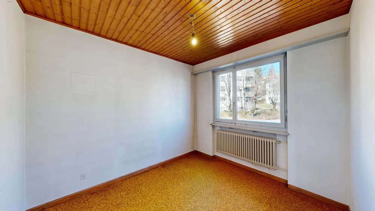 Maison semi-détachée de 4,5 pièces avec salle de loisirs et place de parking - Photo 11 sur 13