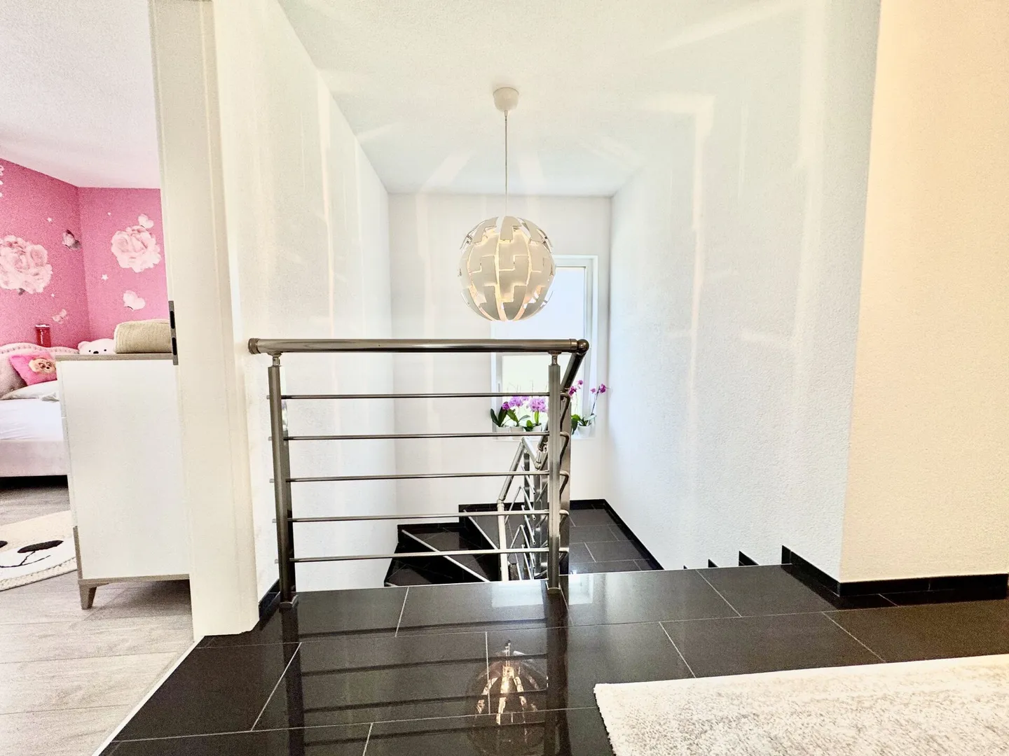 Casa multigenerazionale in posizione tranquilla – con capanno versatile - Foto 11 di 18