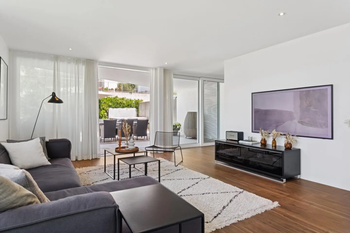 Terraced villa with magnificent view of the Lake and the Pre-Alps - Photo 2 of 12