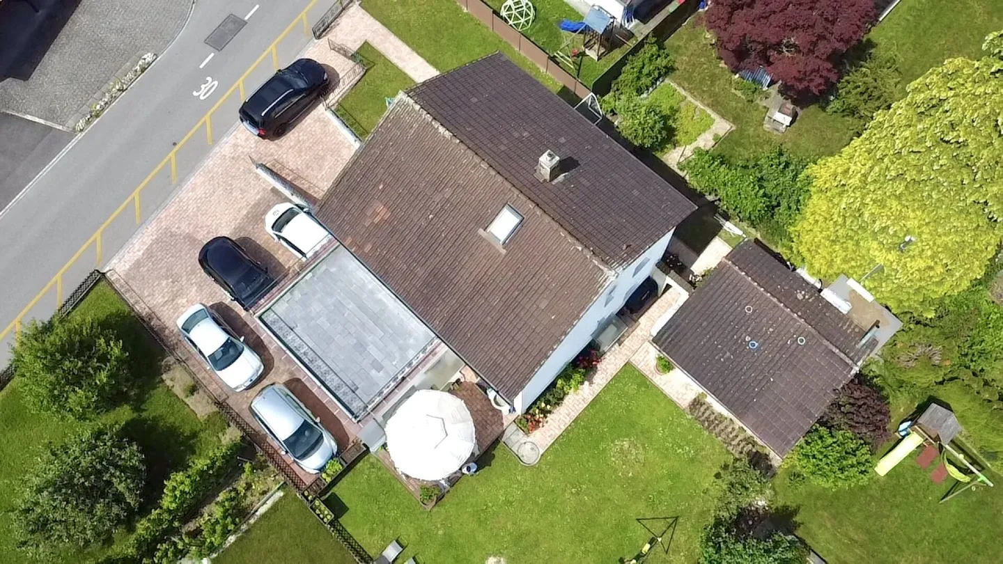 Casa multigenerazionale in posizione tranquilla – con capanno versatile - Foto 18 di 18