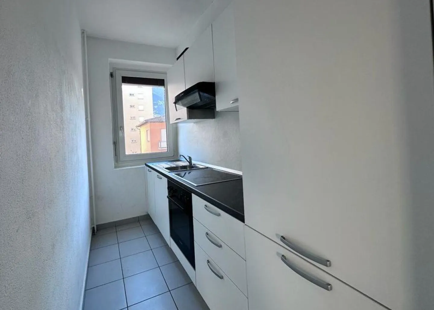 Bel appartement central de 3,5 pièces à Molino Nuovo - Photo 4 sur 12