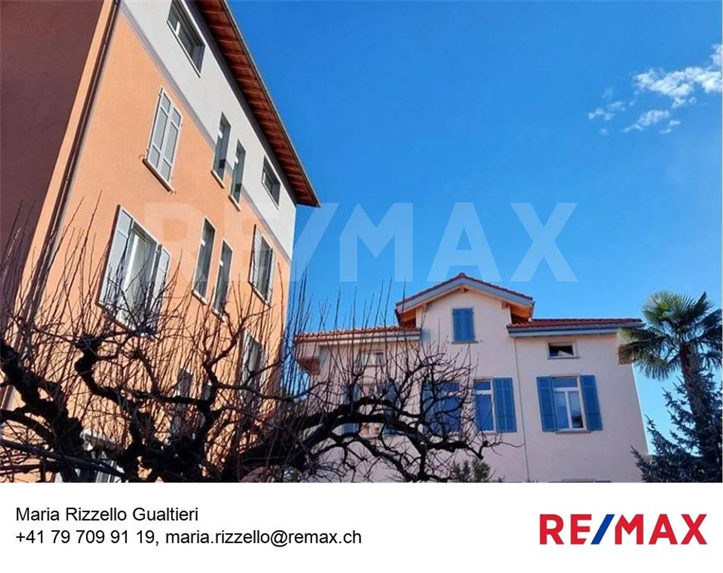 Wohnung mit 4,5 Zimmern, Balkon und zwei Parkplätzen - Foto 1 von 11