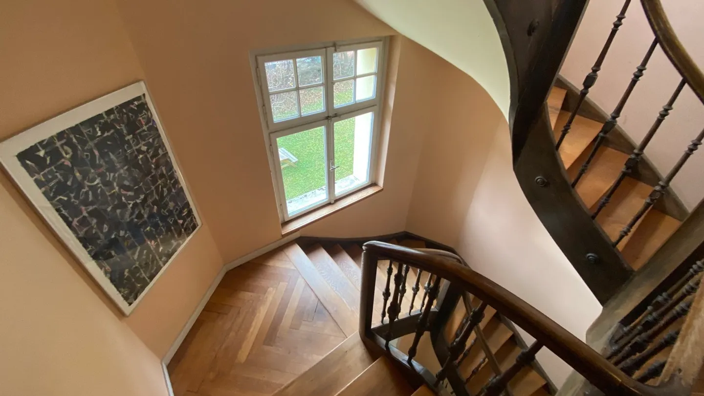 Renovated Apartment with Terrace - Photo 19 of 37