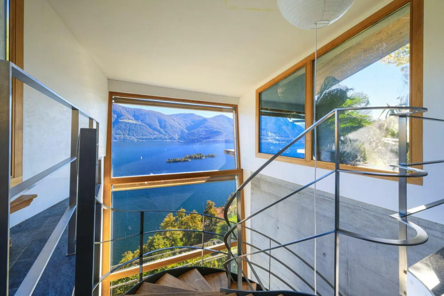 Villa con vista spettacolare sul lago - Foto 7 di 16