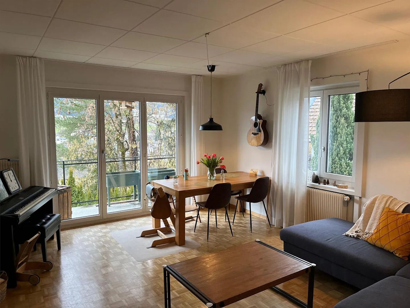 ampio appartamento 3 1/2 locali con charme (vista montagna e lago) - Foto 2 di 5