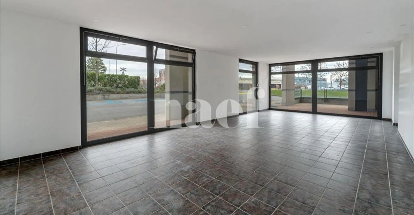 Shop for rent - Photo 6 of 6