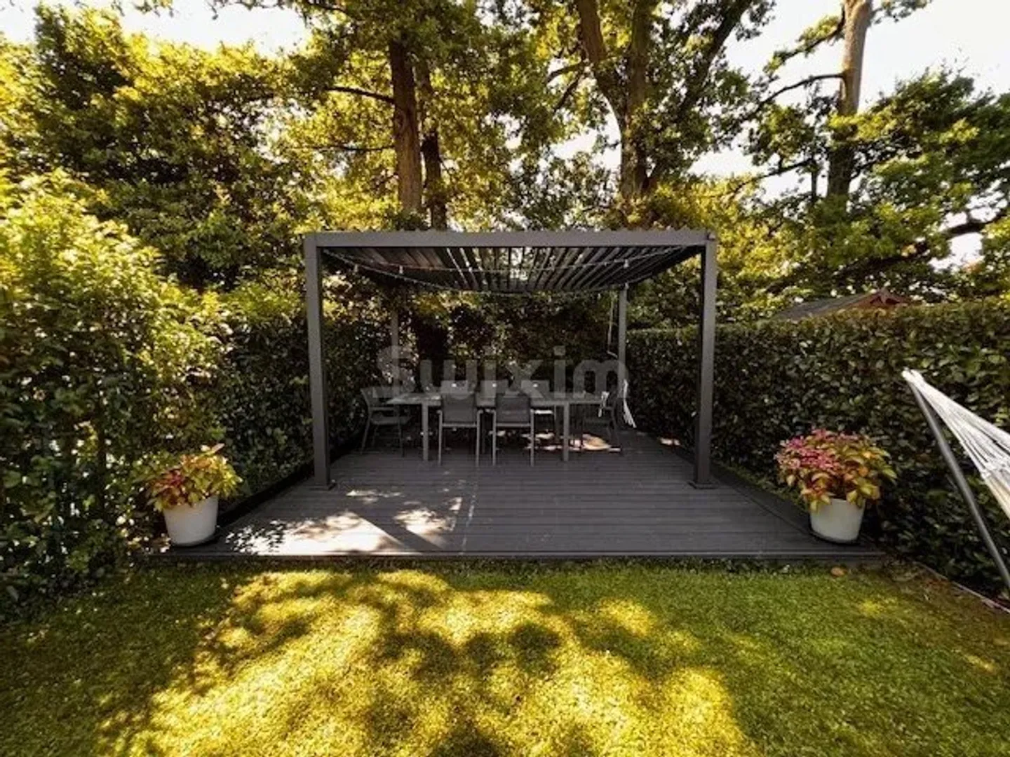 Maison moderne près du lac - Photo 3 sur 8