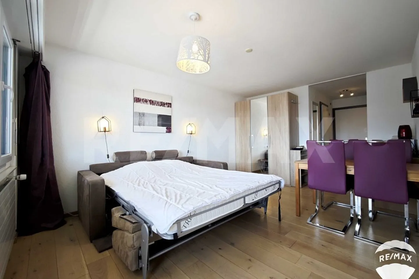 Charming Swiss Chalet Retreat - Photo 5 of 12