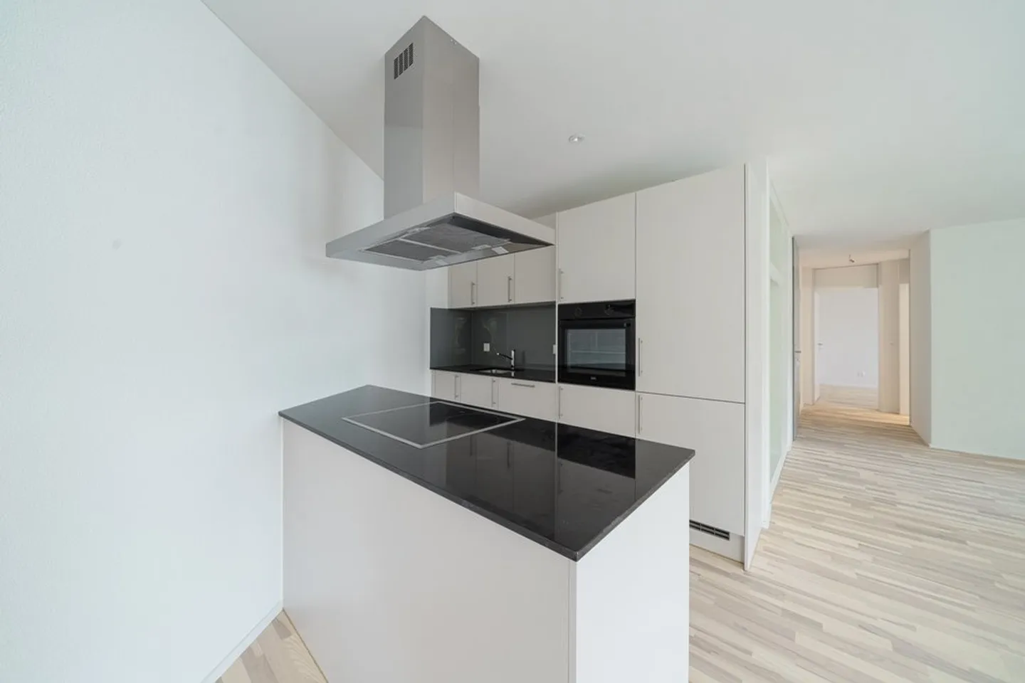 Appartamento 2.5 camere affascinante - Foto 3 di 10