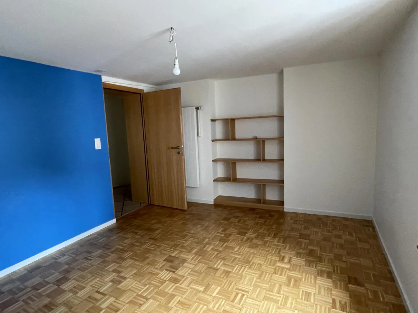 3.5 Room Apartment - Photo 4 of 7
