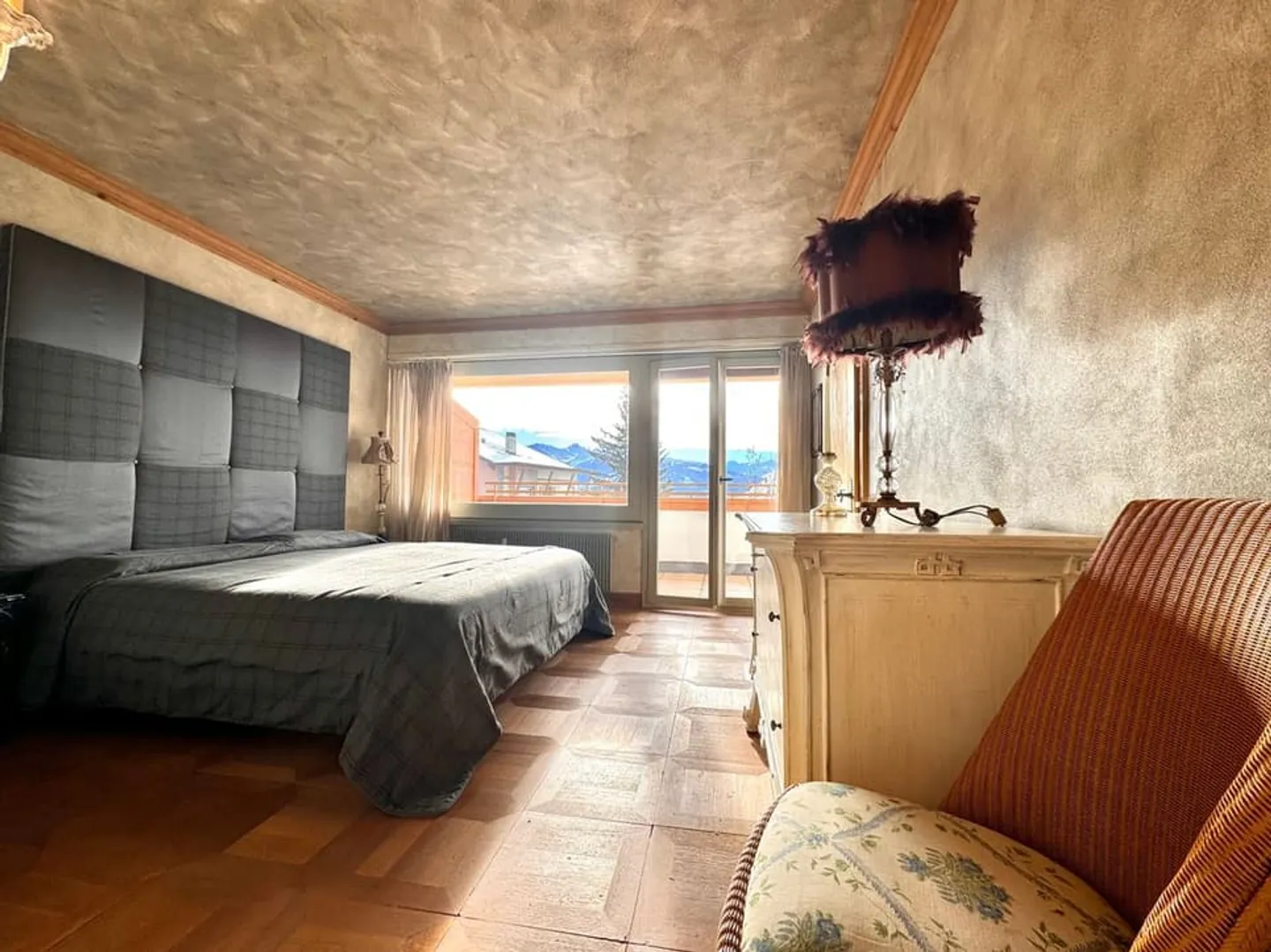 Charming 3.5-Room Apartment Less Than 10 Minutes' Walk from the Center of Crans / Ref. 1007-676 - Photo 7 of 12