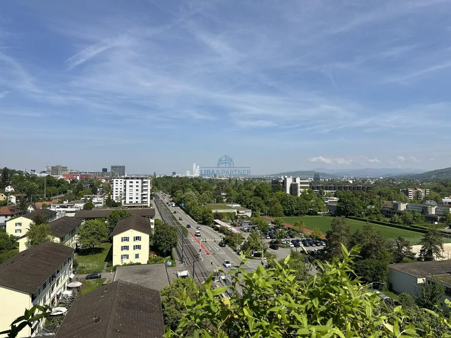 Sensazione Skyline nel verde & Appartamento panoramico con vista a 360° - Foto 5 di 12