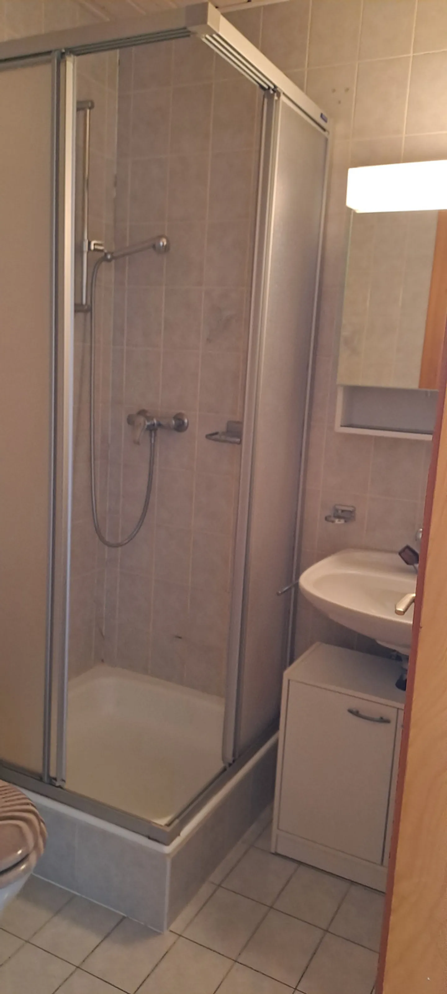 In Affitto
Appartamento 2,5 Stanze
Martigny-Croix - Foto 8 di 9