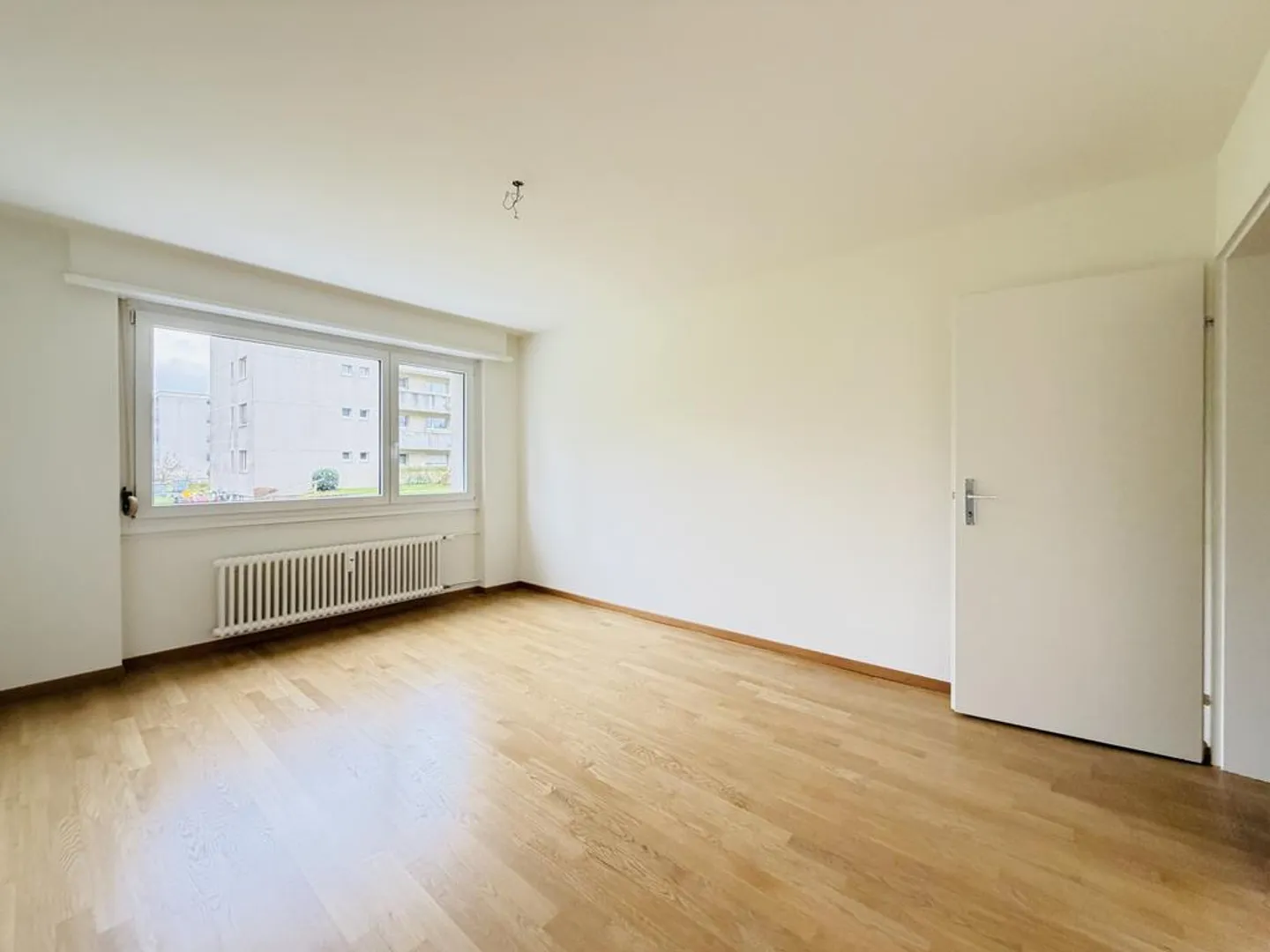 Appartamento attraente e ristrutturato in una posizione tranquilla e centrale - Foto 7 di 12