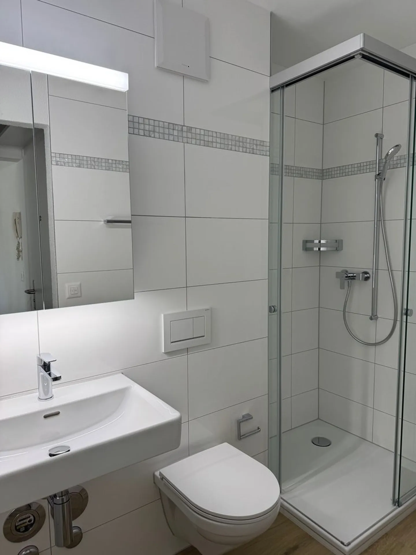 Frisch saniertes 1.5-Zimmer-Studio im Herzen von Zürich zu vermieten - Foto 4 von 6