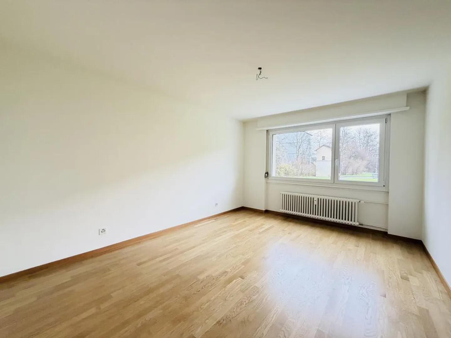 Appartamento attraente e ristrutturato in una posizione tranquilla e centrale - Foto 8 di 12