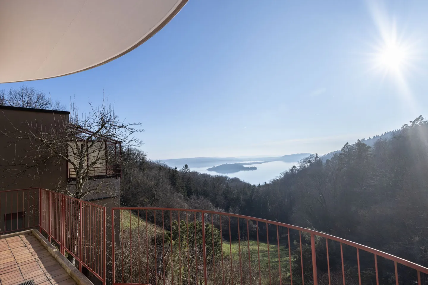 Appartamento da sogno di 6,5 stanze con vista panoramica sul lago di Bienne - Sensazione di vacanza garantita! - Foto 17 di 19