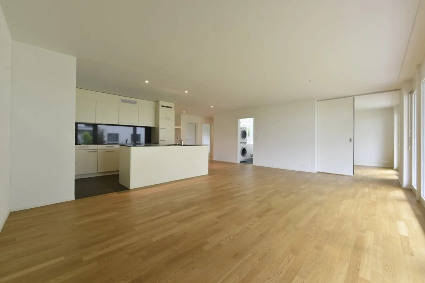 Moderne 3.5-Zimmerwohnung - Foto 3 von 9