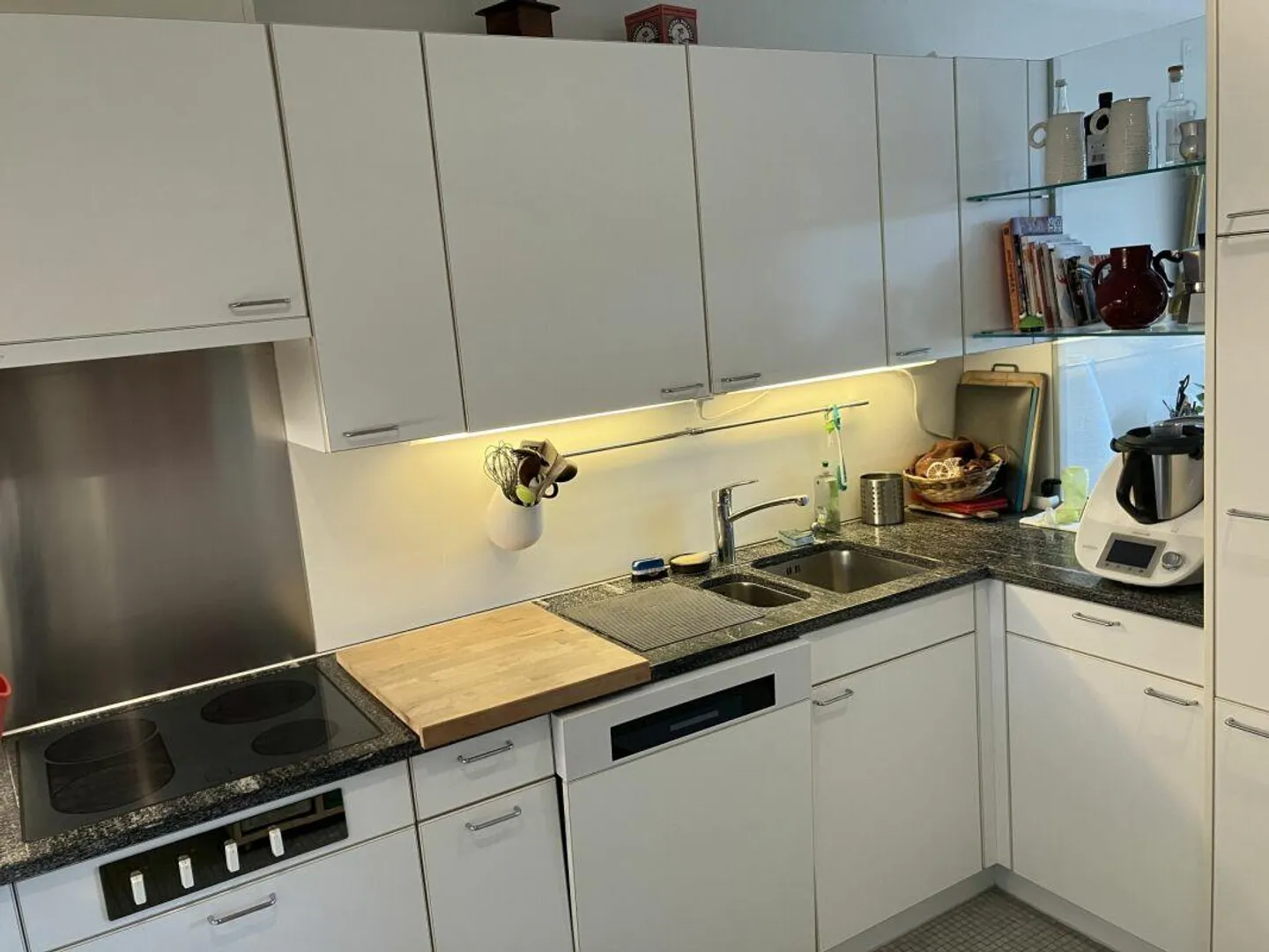 Oasi di benessere nel cuore di Berna - Bell'appartamento di 3,5 locali in posizione centrale - Foto 2 di 8