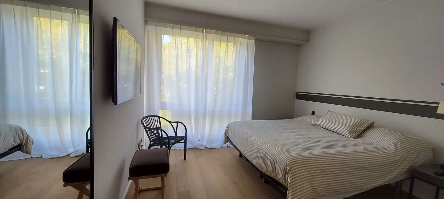4,5 camere arredate con vista lago - Foto 6 di 10