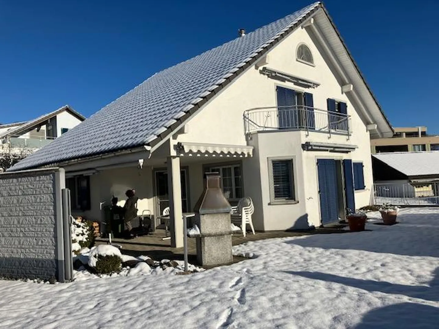 Casa unifamiliare di 5,5 stanze in posizione privilegiata - Foto 1 di 17