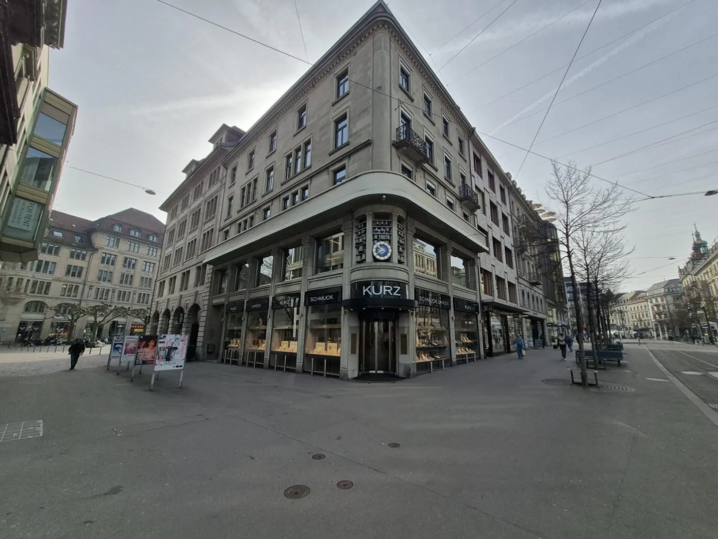 Prestigieux et représentatif sur la Bahnhofstrasse - Photo 1 sur 6