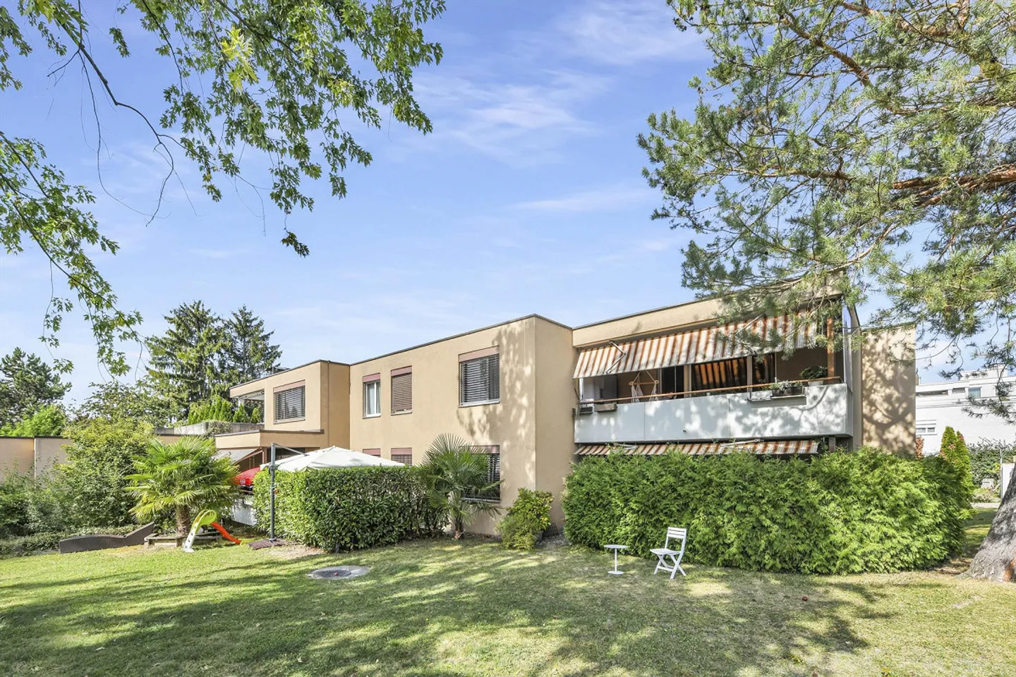 Gemütliche 3-5 Zimmerwohnung in Opfikon - Photo 1 sur 12