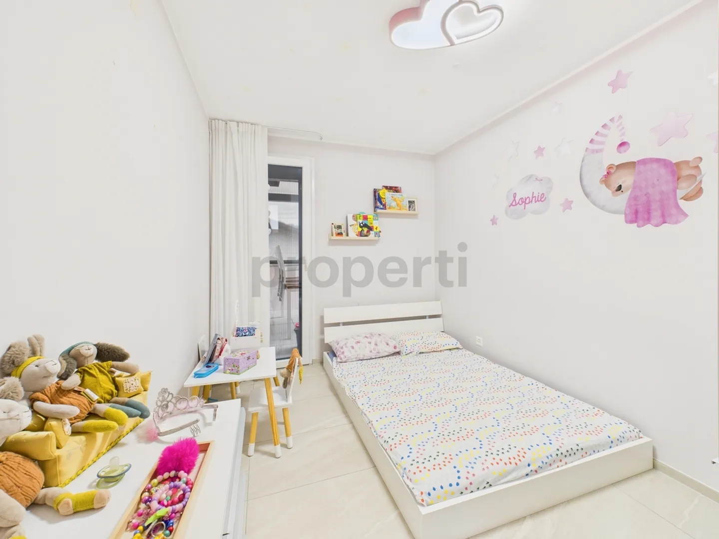 Residential building for sale - Photo 8 of 12