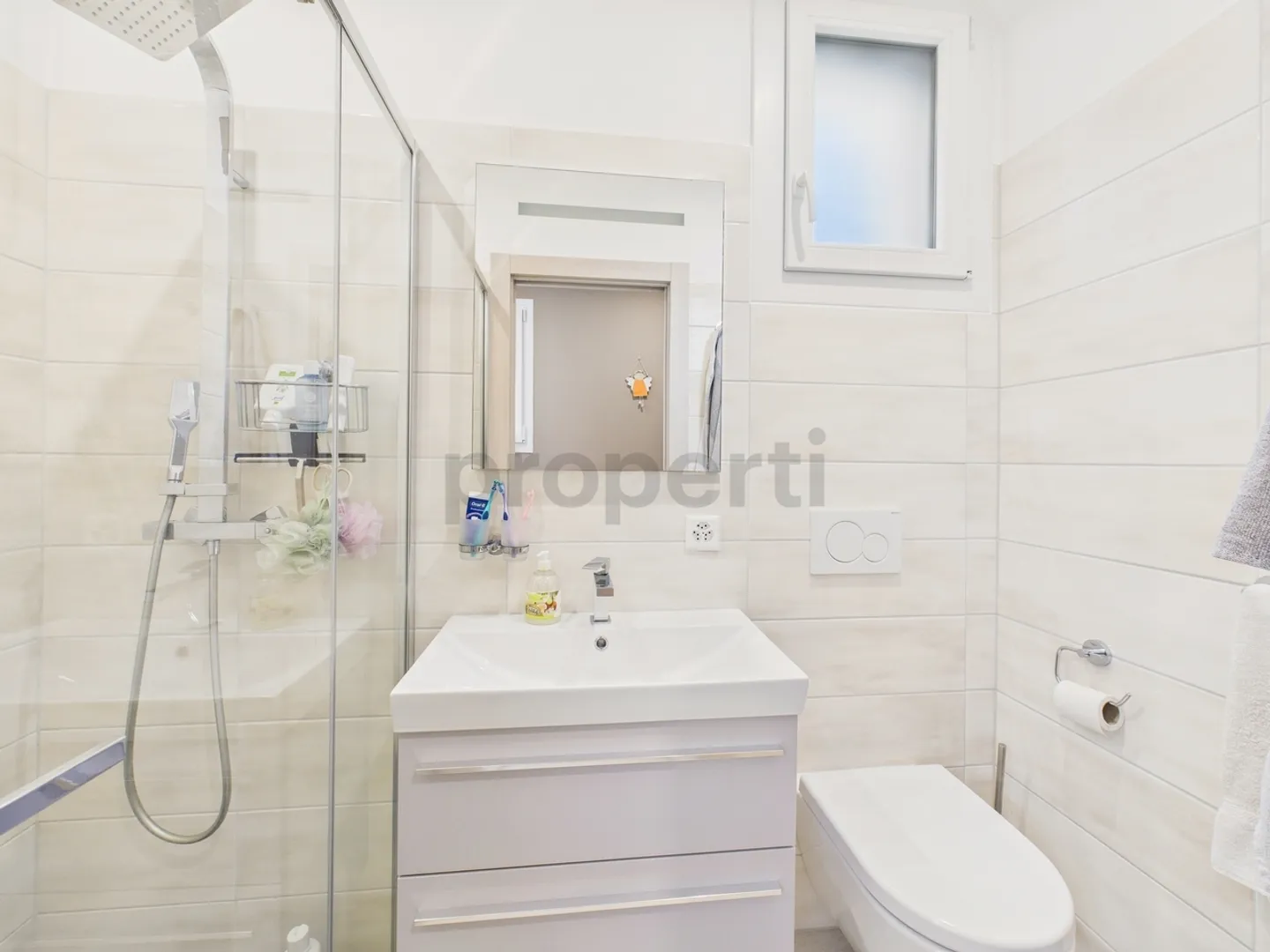 Residential building for sale - Photo 11 of 12