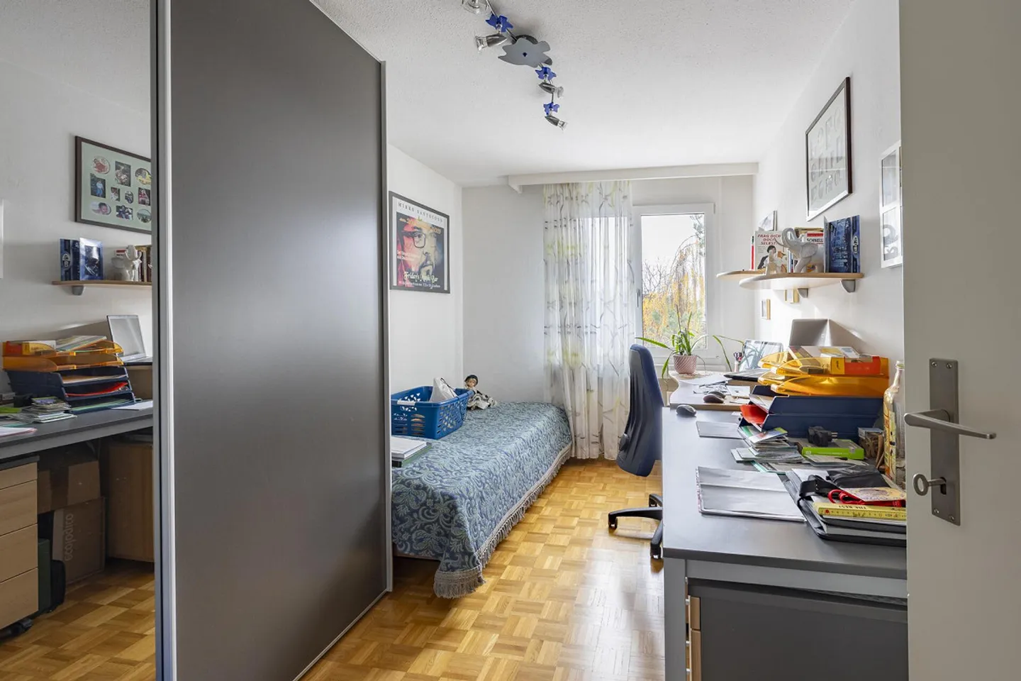 Lake Constance Lifestyle Included - Charming 3.5 Room Apartment with Potential - Photo 9 of 13