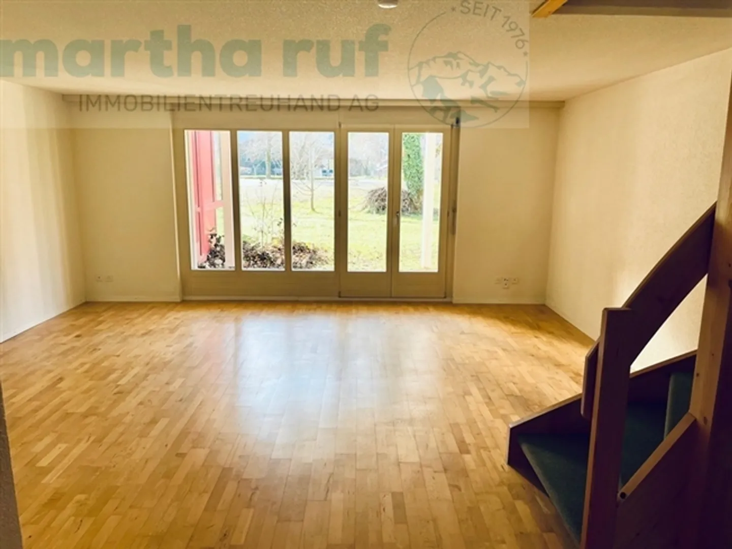 Appartement en duplex de 4,5 pièces - Photo 2 sur 15