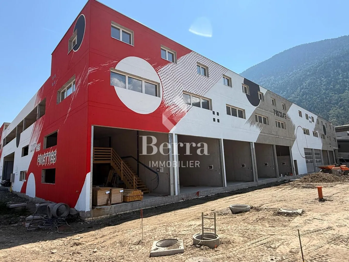 For Sale, Depot, 1920 Martigny, Ref _5744022._5756674 - Photo 1 of 13