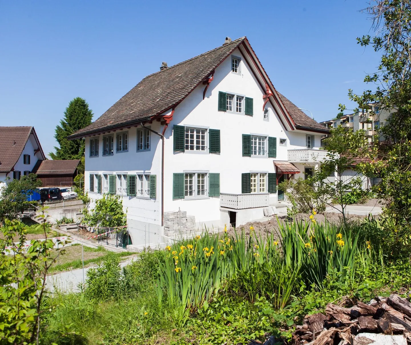 Charmantes Wohnen im Weinbauernhaus mit idyllischem Garten - Foto 2 von 7