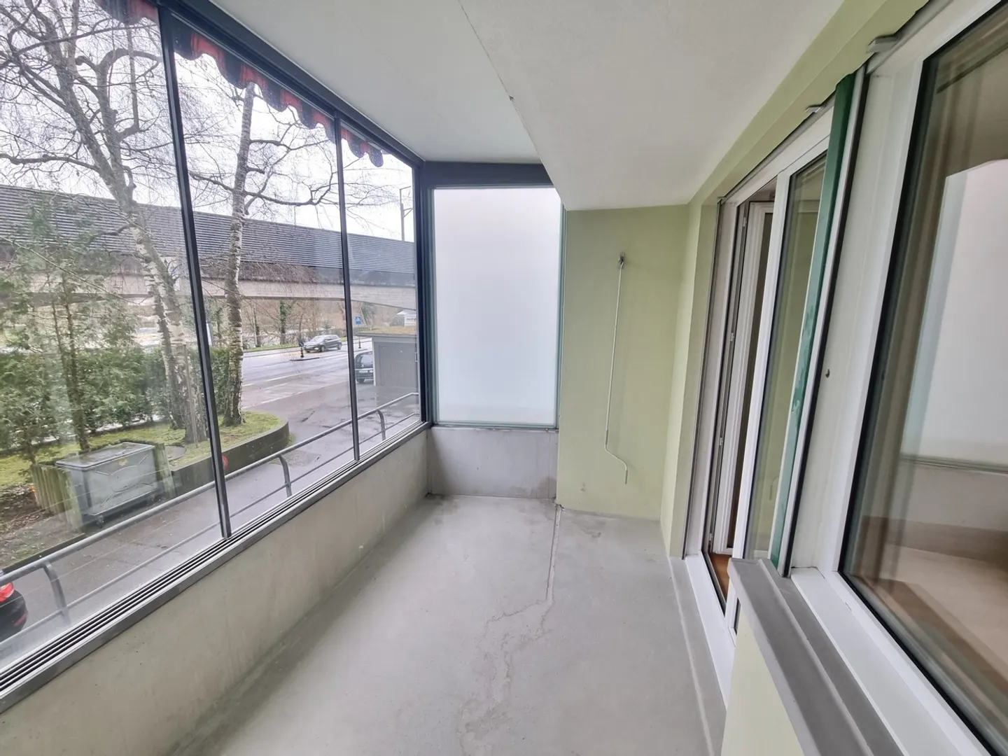 Appartement 2.5 pièces - Foto 4 von 5