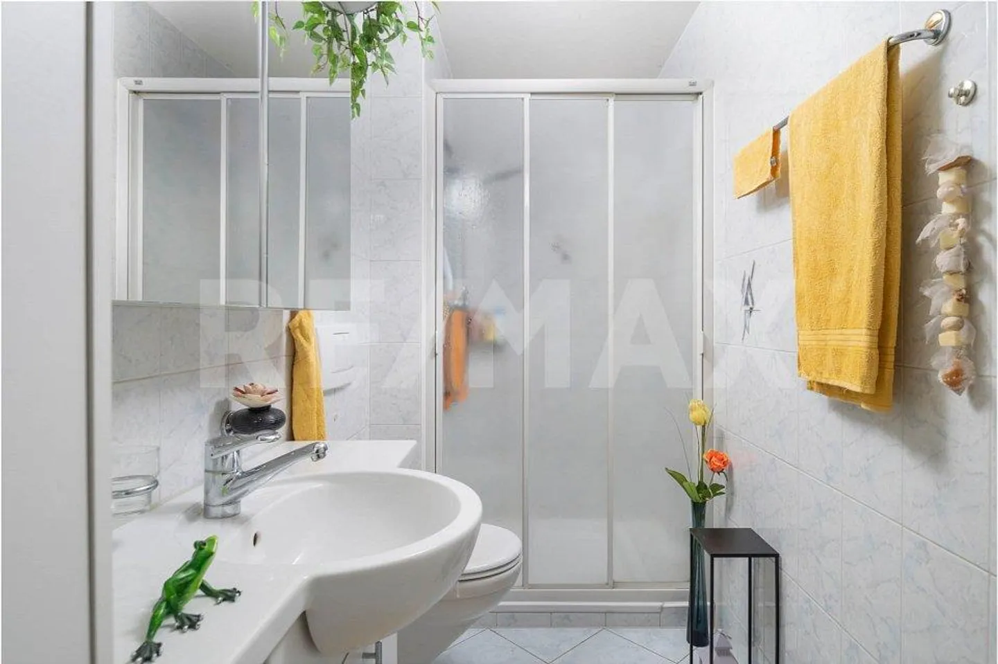 Charmante 2.5-Zimmer-Wohnung mit Sonnenbalkon und schöner Fernsicht - Foto 12 von 13