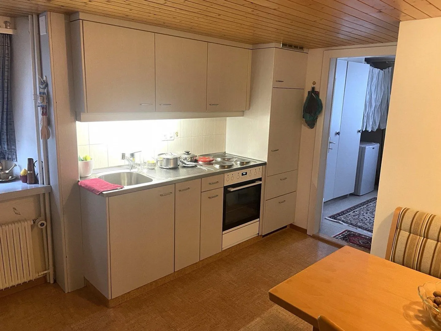 «Zentrale, charmante 4 Zimmer-Wohnung» - Foto 4 von 7