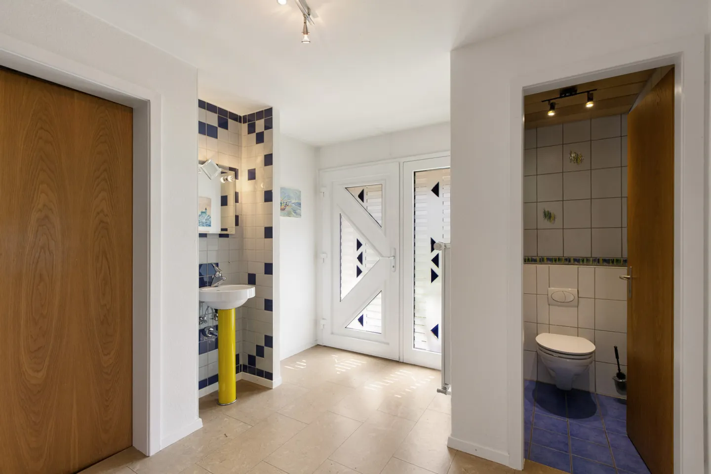 Vivere idilliaco con molta privacy e 2944 m2 di terreno - Foto 4 di 11