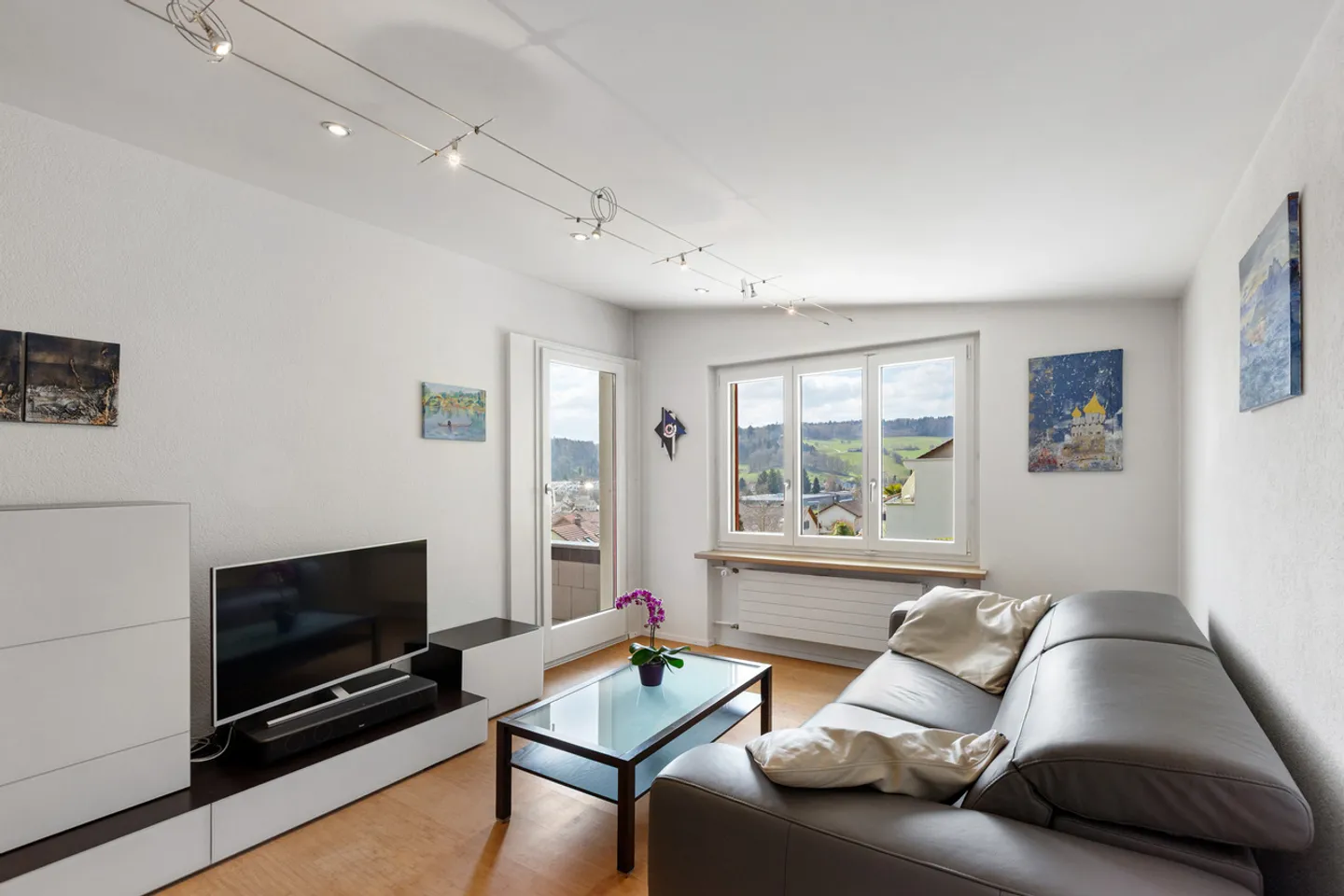 Vivere idilliaco con molta privacy e 2944 m2 di terreno - Foto 7 di 11