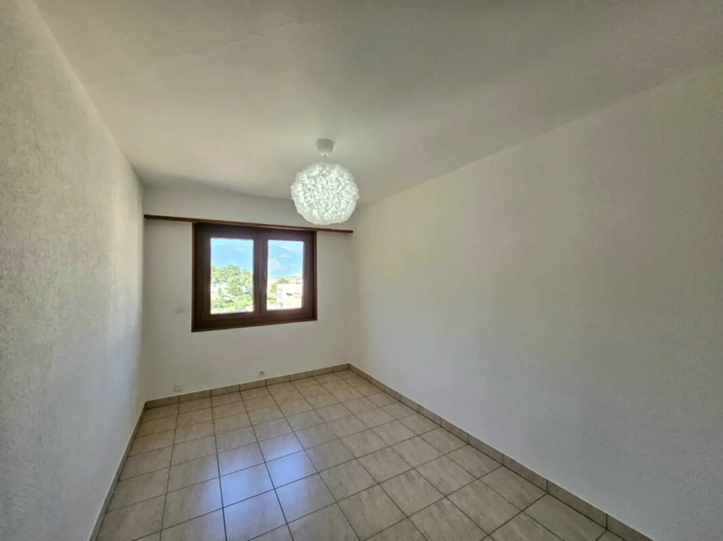 Appartamento di 5.5 locali nel centro di Saxon - Foto 9 di 14