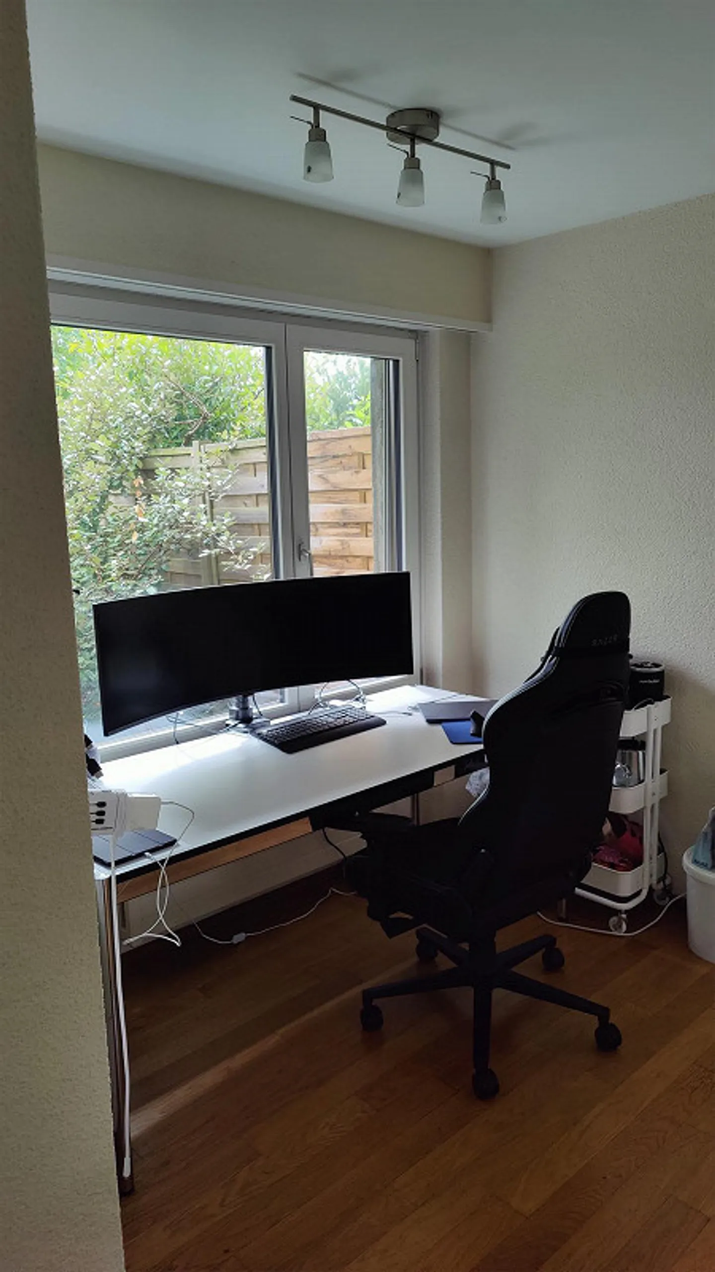 Ruhige Einliegerwohnung in Adliswil - Foto 1 von 11