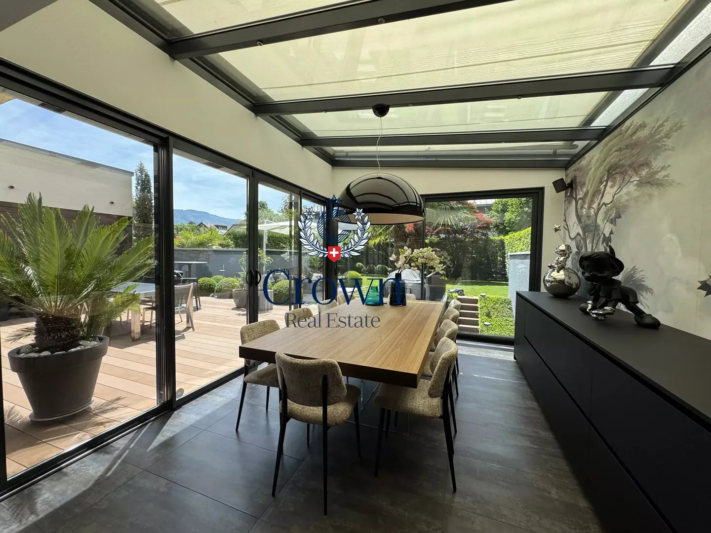 Charming Townhouse in Carouge - Photo 10 of 17