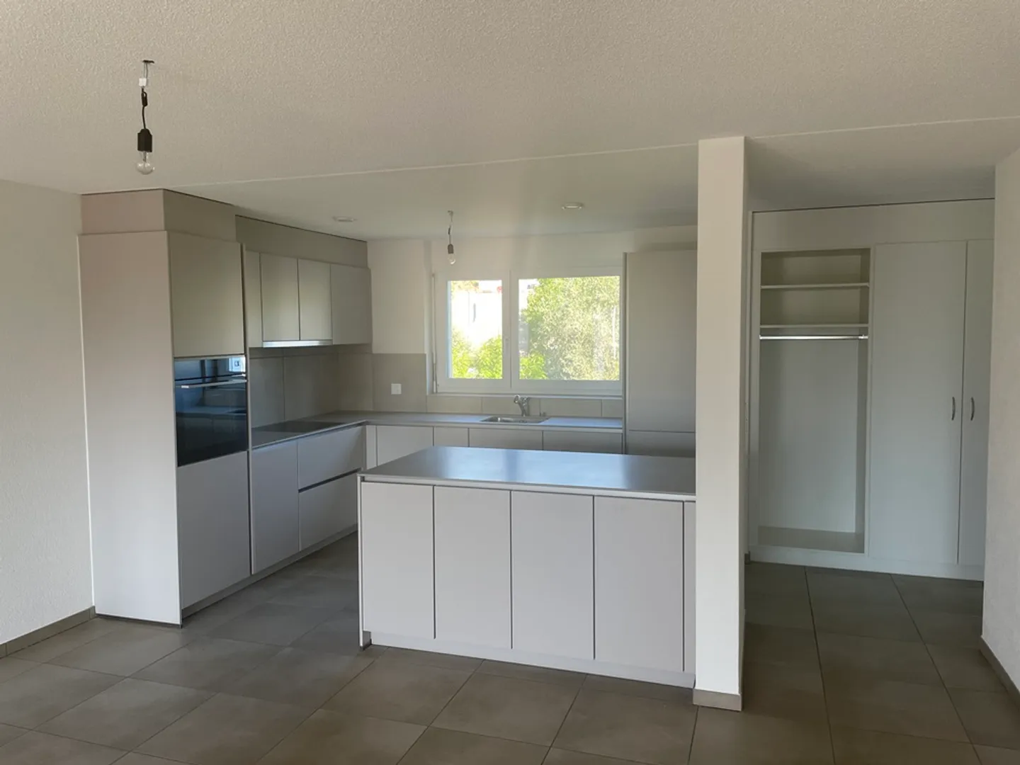 3,5-Zimmer-Wohnung - Foto 1 von 8