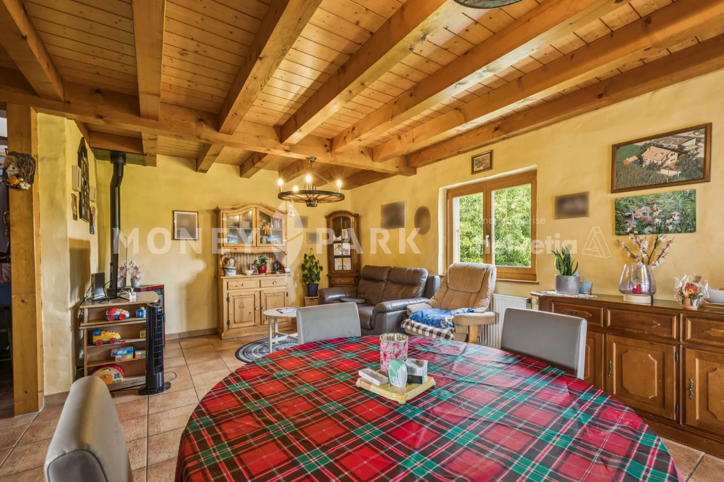 Individual villa with independent 2.5-room apartment - Photo 12 of 15