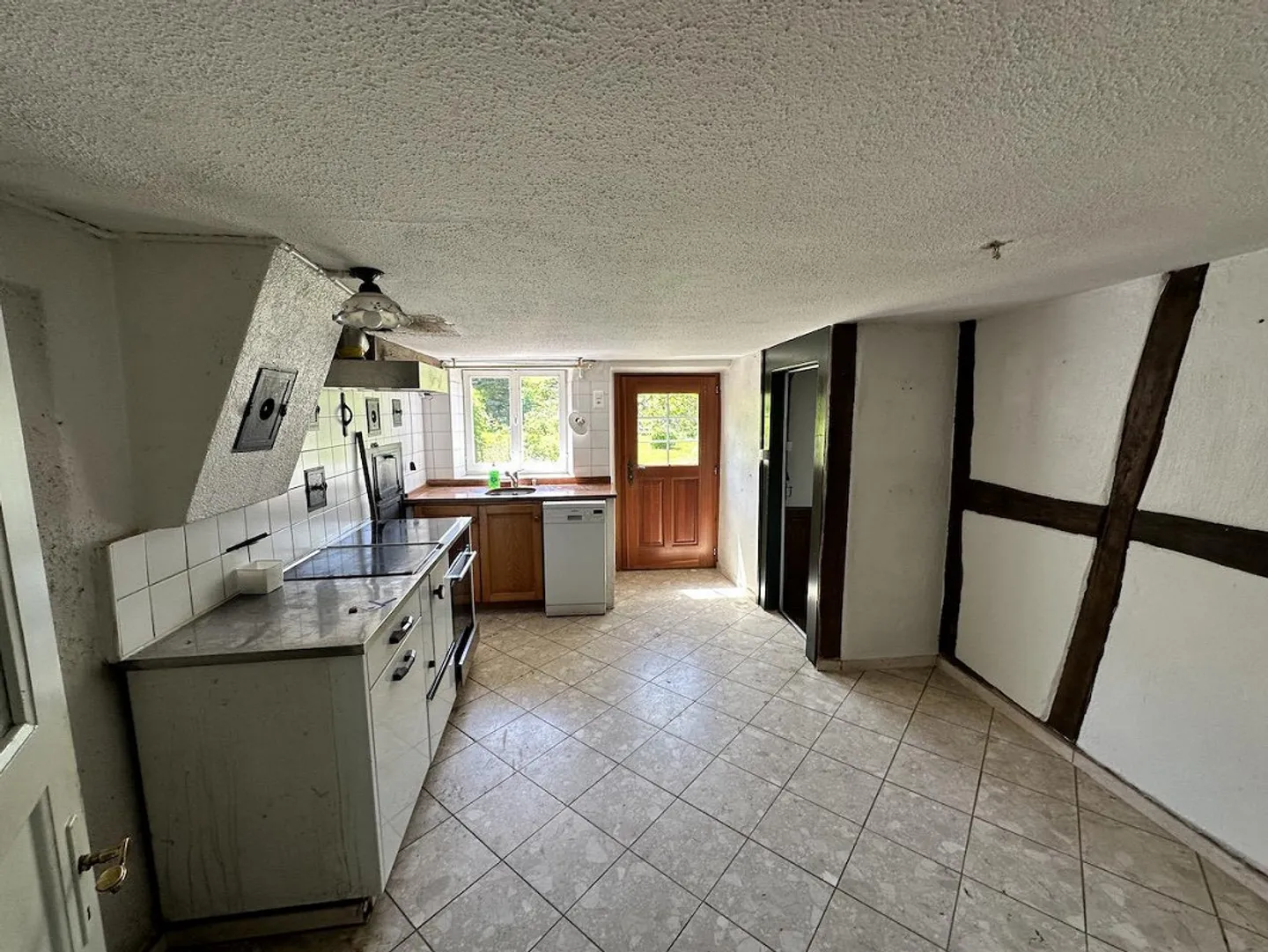 Ferme avec réserve de construction de 1'250m2 - Photo 5 sur 8