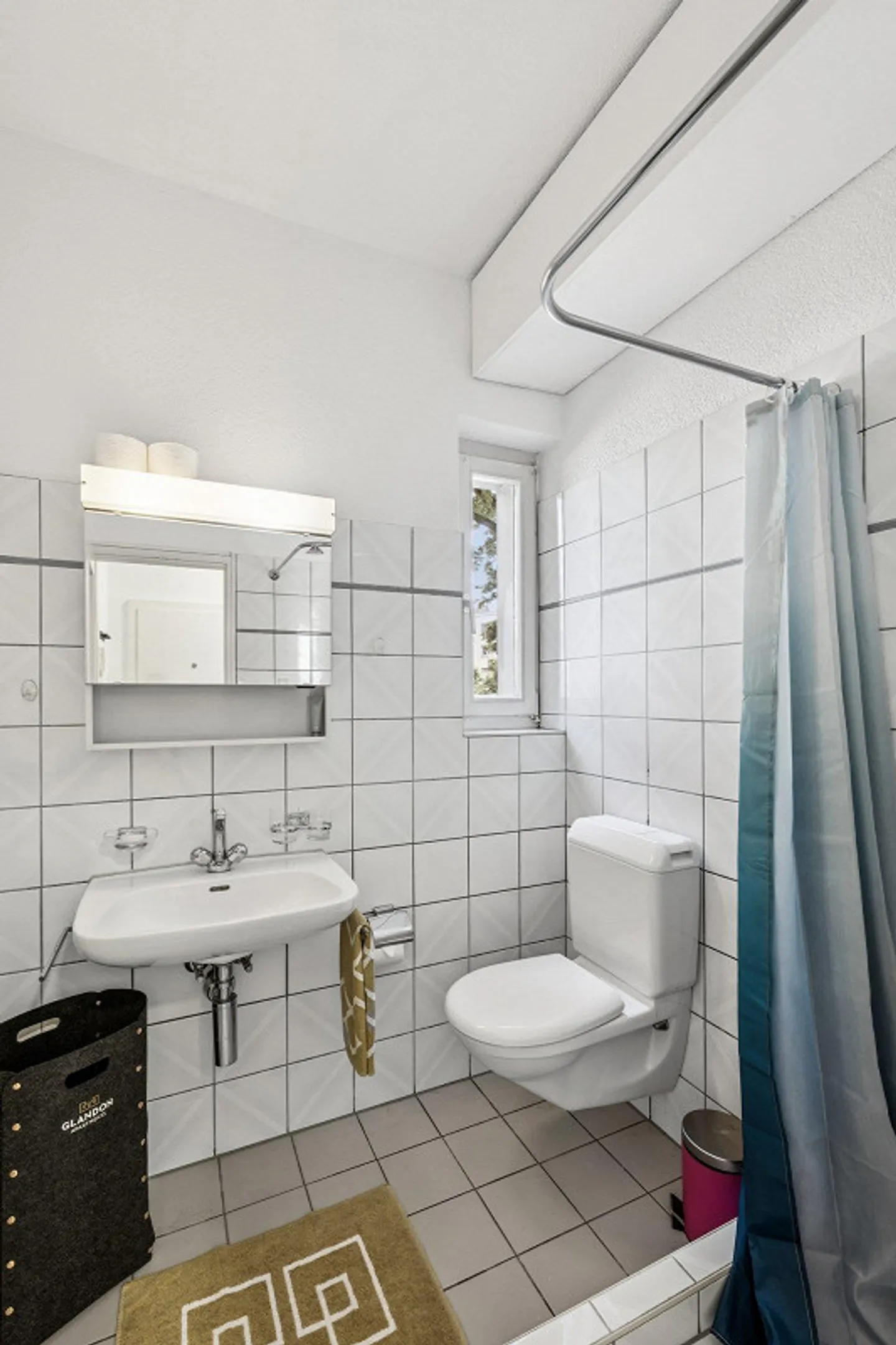 Möblierte 1.5-Zimmer-Wohnung mit Service im Zentrum Biel/Bienne - Foto 9 von 11