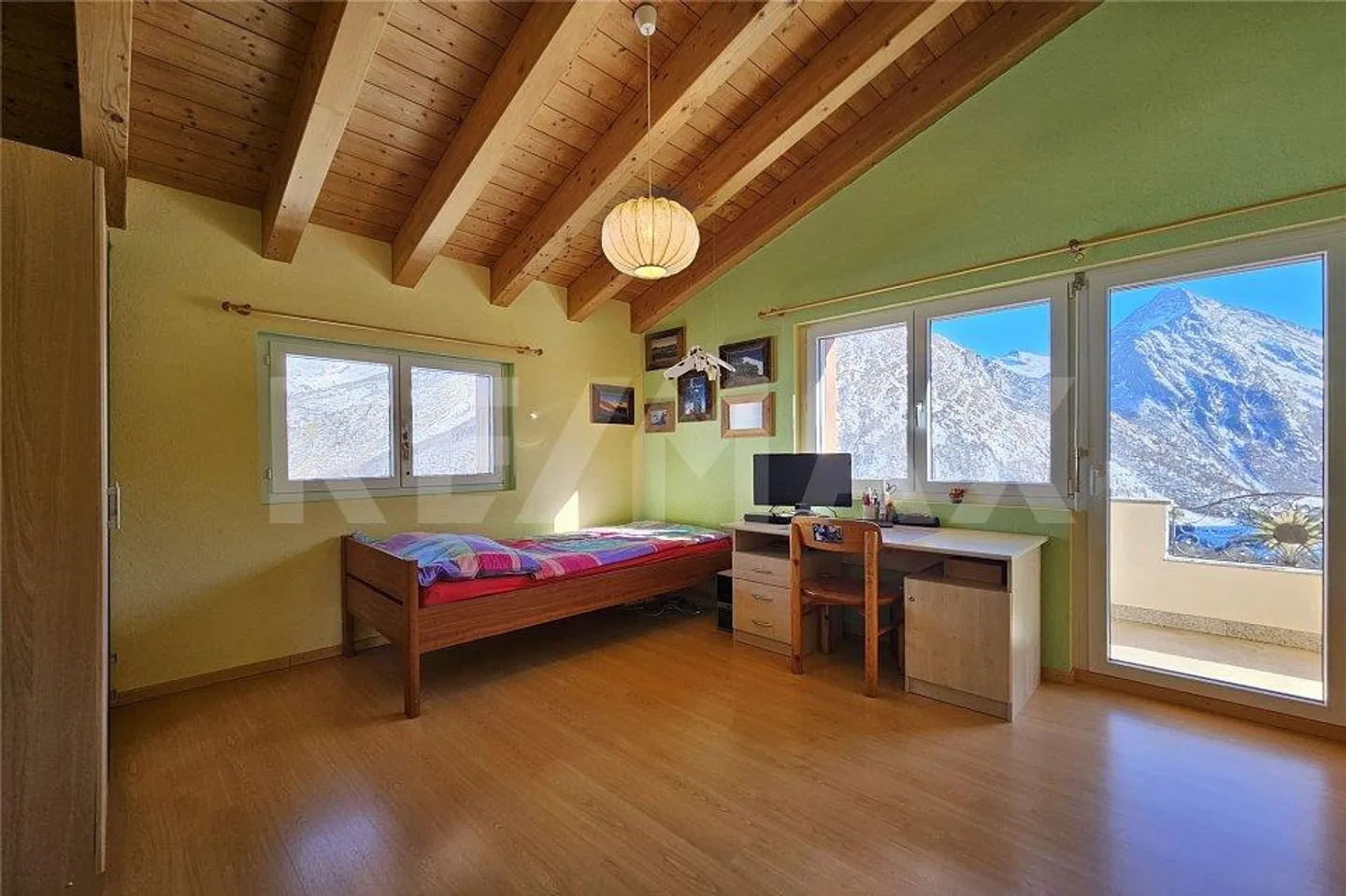 Einmalige Chance auf ein Einzelchalet auf dem Hohneggplateau - Foto 4 von 13